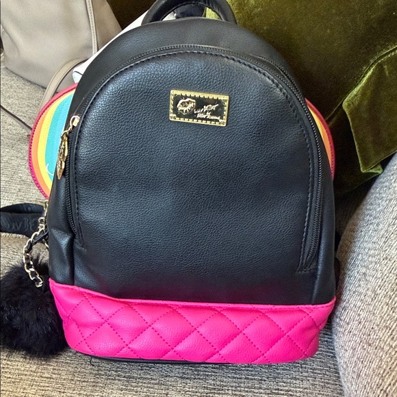 Betsey Johnson Black and Pink buttery Quilted Backpack main image 4